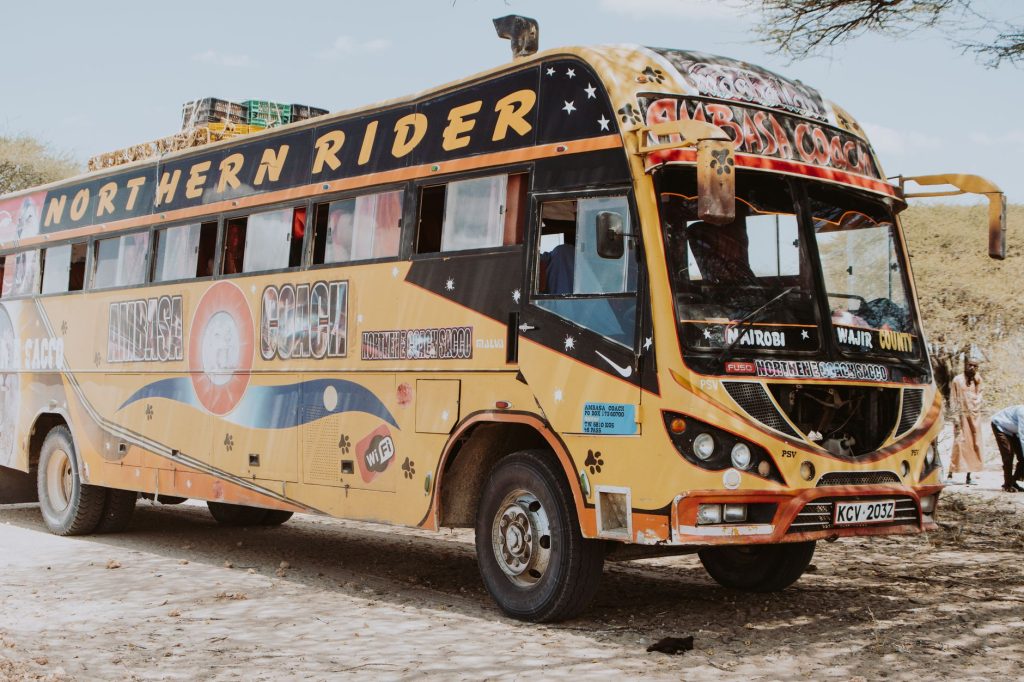 Relocating from Nairobi to Mombasa: cost guide and essential tips for a smooth move.